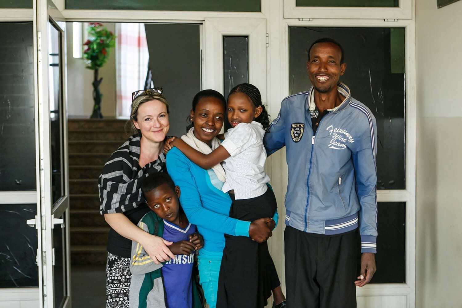 1_mj-myd2U964e8uoN5ZOmdg