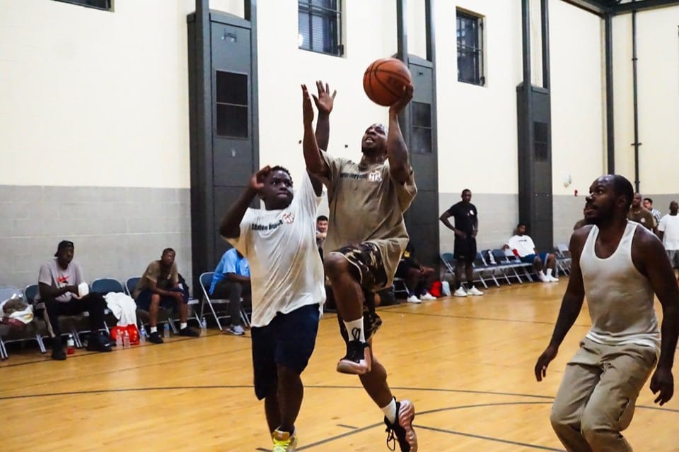 36415796_1569956986995103_r